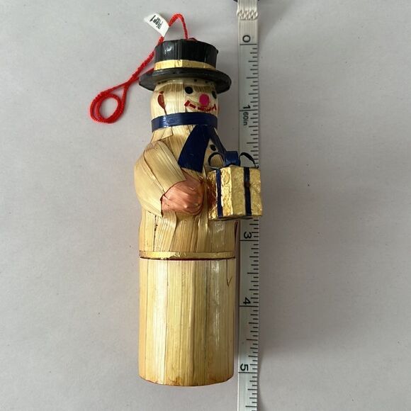 Pier 1 Snowman Gift Ornament - Picture 3 of 3